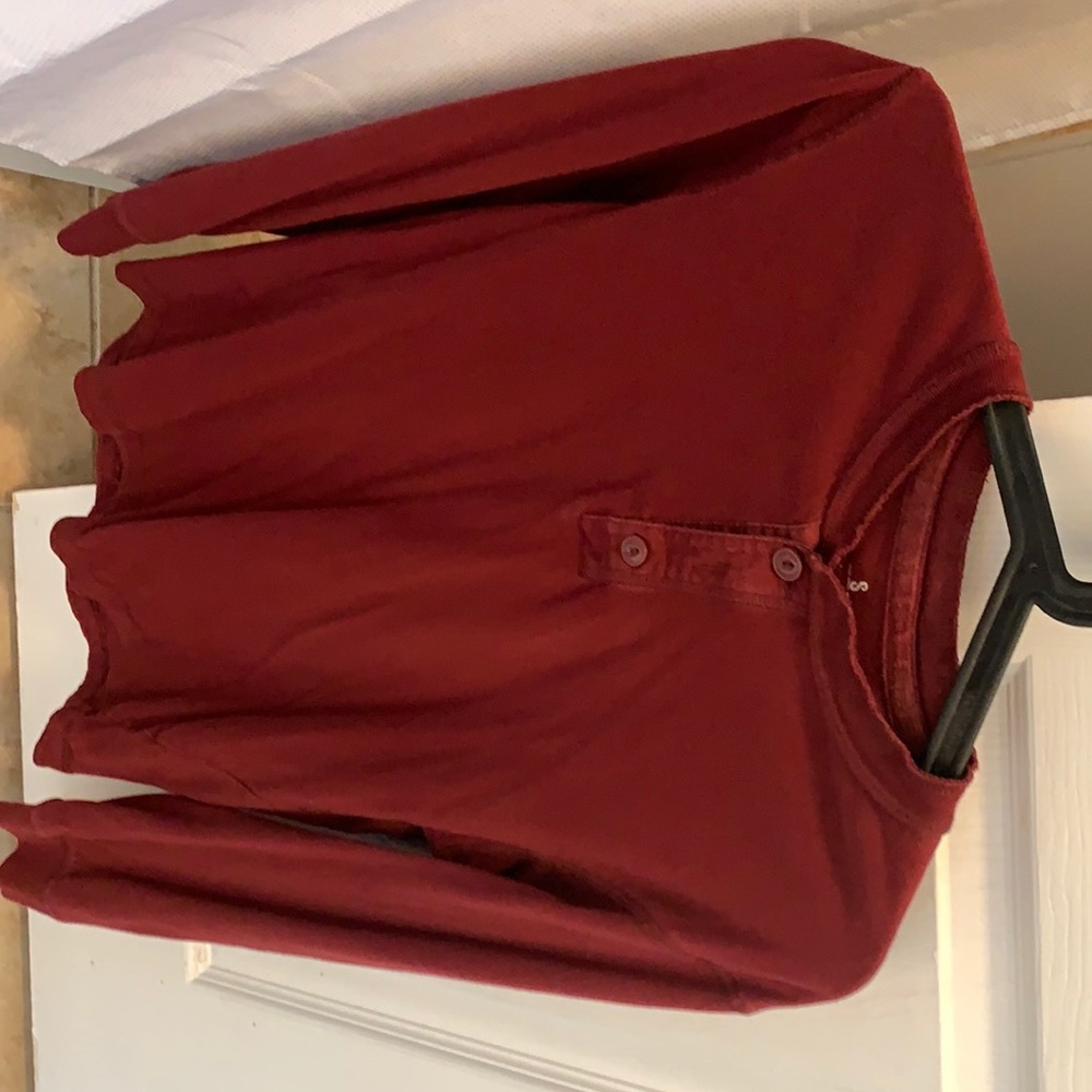 Old Navy classic Henley